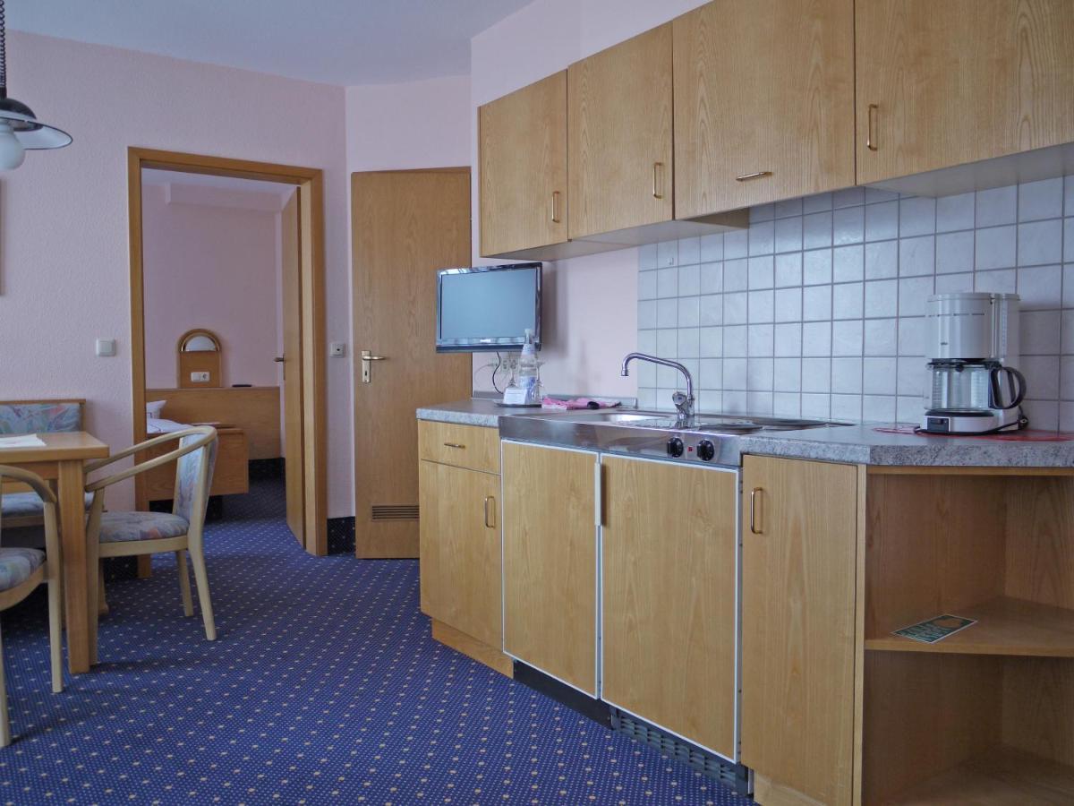 Hotel Ebner Бад Кьонигсхофен им Грабфелд Екстериор снимка